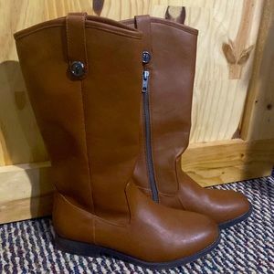 Girls size 4 cognac Frye boots NWOT
